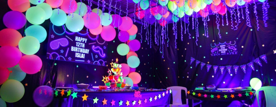 Amazing Glow in the Dark Party